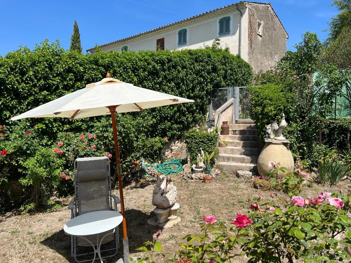 Villa Lumineuse Et Spacieuse Lorgues Eksteriør billede